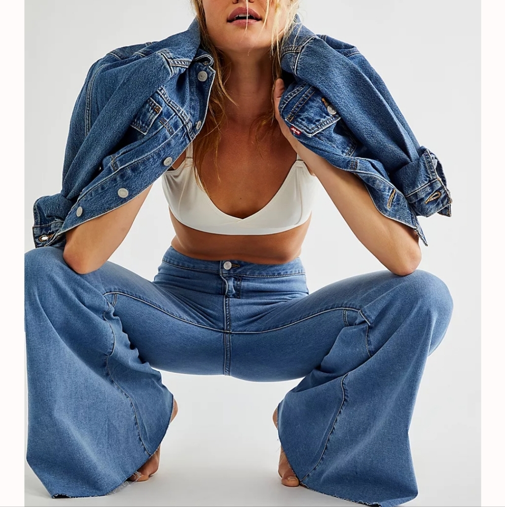 Free People Float On Flare Jeans - Picture 3 of 11